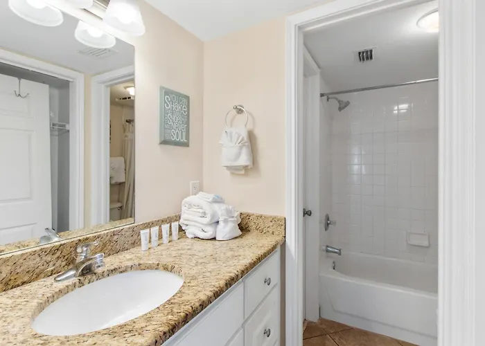 Apartment Surfside Shores 1501 *