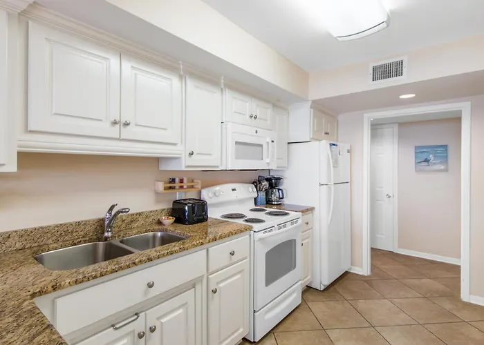 Surfside Shores 1501 Apartment *